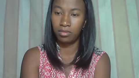 minouch211907 online show from November 2025 02:47:02 AM