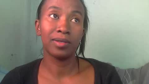 minouch211907 online show from May 2026 01:16:01 PM