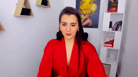 Jessi online show from November 2025 07:58:01 PM