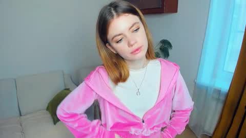 Linda online show from November 2025 07:11:02 AM