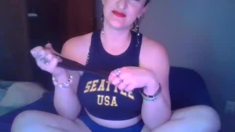 Snapshot of minxtress_macabre chatting on January 2025 09:34:01 PM minxtress_macabre online show from January 2025 09:34:01 PM