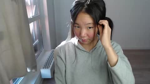 Snapshot of mira_g chatting on February 2025 12:17:02 PM mira_g online show from February 2025 12:17:02 PM