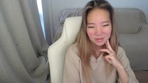 mira_g online show from September 2025 06:16:02 AM