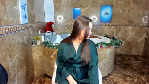Snapshot of mira_karter chatting on January 2025 01:52:01 AM Mira online show from January 2025 01:52:01 AM