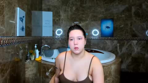 Snapshot of mira_karter chatting on March 2025 01:58:01 AM Mira online show from March 2025 01:58:01 AM