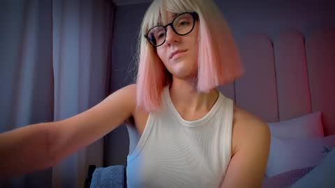 Mira online show from April 2026 10:10:01 AM