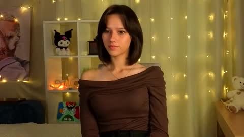 Snapshot of mira_mar chatting on September 2025 06:13:02 AM Mary online show from September 2025 06:13:02 AM
