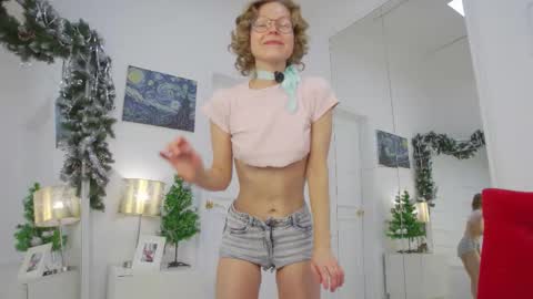 mira_marni online show from December 2025 11:14:02 AM