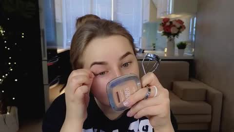 Mira online show from March 2026 01:21:01 AM