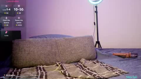 Mira Sph online show from October 2025 04:38:01 PM