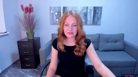 Snapshot of mira_whites chatting on February 2025 12:48:02 PM Mira online show from February 2025 12:48:02 PM