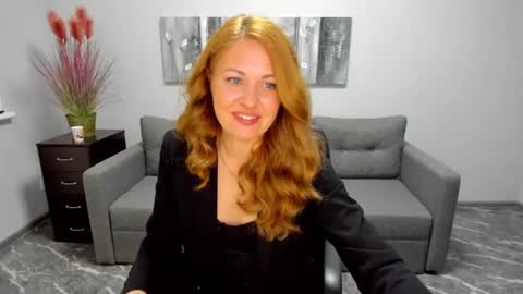 Snapshot of mira_whites chatting on February 2025 05:58:01 PM Mira online show from February 2025 05:58:01 PM