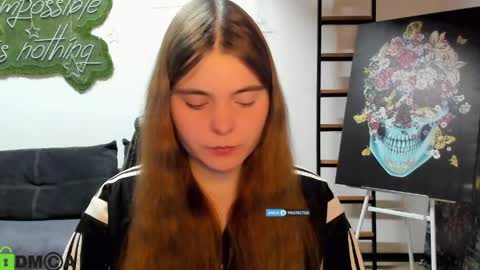 miraa_bloom online show from March 2026 01:56:01 PM