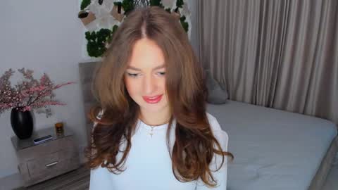 Emma online show from February 2025 01:22:01 PM