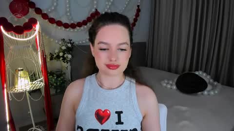 Emma online show from March 2026 08:14:01 PM