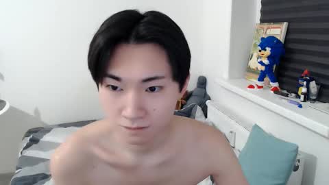 Snapshot of miram_yoo chatting on January 2026 04:37:02 AM online show from January 2026 04:37:02 AM