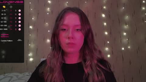 Kira online show from December 2024 03:47:01 PM