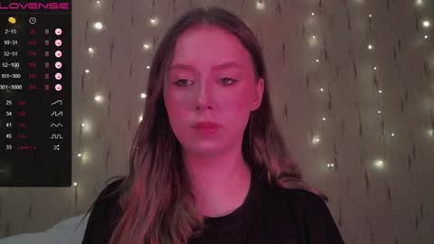 Kira online show from December 2024 01:43:01 PM