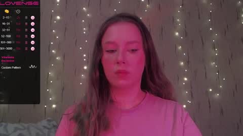 Kira online show from December 2024 10:05:02 AM