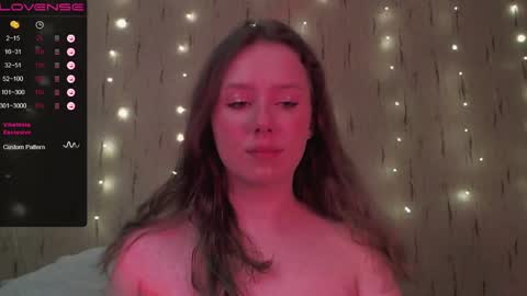 Kira online show from December 2024 01:54:02 PM