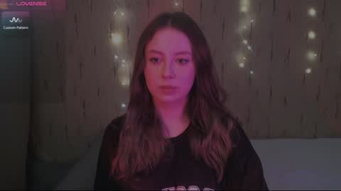 Kira online show from February 2025 06:13:02 PM