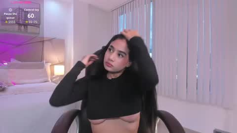 Snapshot of miranda_crawfor chatting on July 2026 08:15:02 PM miranda_crawfor online show from July 2026 08:15:02 PM