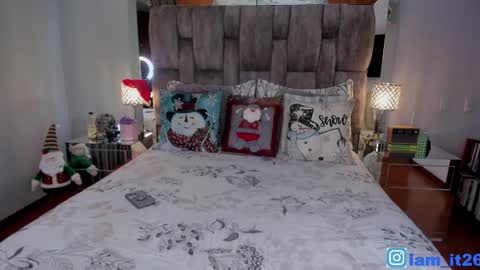 Miranda online show from December 2025 12:26:01 AM