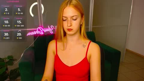MirandaMayers online show from September 2025 08:35:02 PM