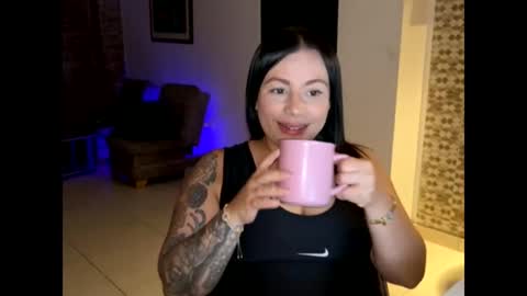 Snapshot of mirandaredd chatting on July 2026 05:14:02 AM Miranda online show from July 2026 05:14:02 AM