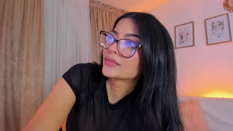 Miranda online show from October 2025 03:57:01 AM