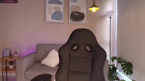 Miranda Shaw online show from February 2025 08:21:01 PM