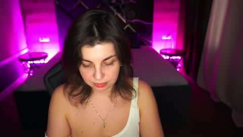 Miranda online show from November 2025 06:44:01 AM