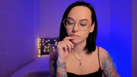 MiraSkyy online show from March 2026 09:32:02 PM