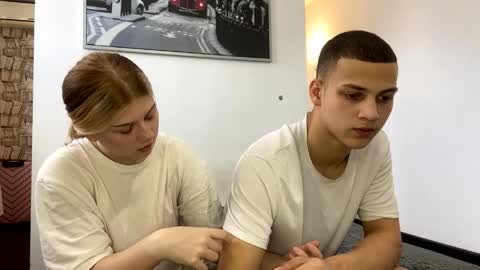 mirelcouple online show from April 2026 09:46:02 AM