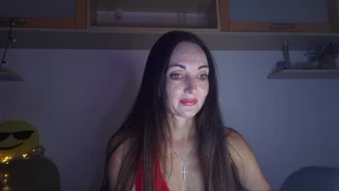 Christina online show from July 2026 10:02:02 PM