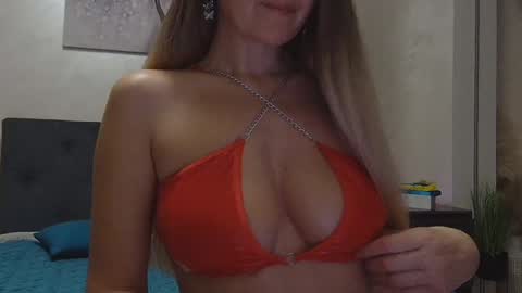 miriam04 online show from December 2024 09:56:01 PM