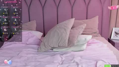 Miriam WhiteF online show from September 2025 03:54:01 AM