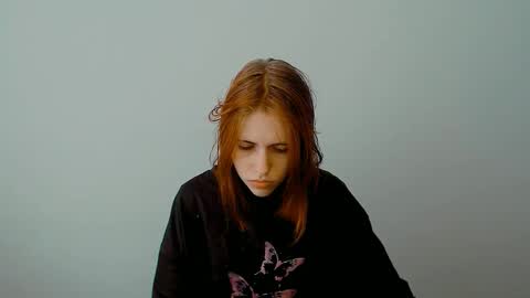 misaki_chan_ online show from October 2025 10:35:01 AM