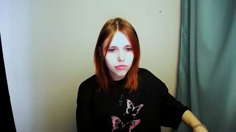 misaki_chan_ online show from February 2026 07:49:01 AM