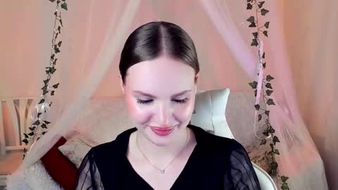 Snapshot of mish_ka3 chatting on October 2025 03:18:02 PM Misha online show from October 2025 03:18:02 PM