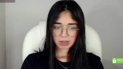 Snapshot of misha__sweet__27 chatting on October 2025 04:35:01 AM misha online show from October 2025 04:35:01 AM