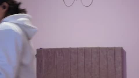 misofialeal online show from February 2026 05:41:01 PM