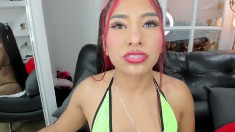 Snapshot of miss___allison chatting on January 2025 06:09:01 PM Allison online show from January 2025 06:09:01 PM
