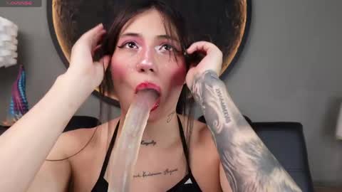 Charlotte online show from April 2026 06:12:01 PM