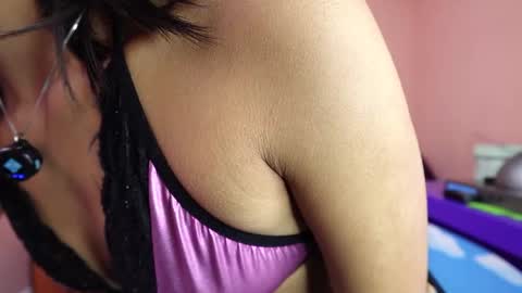 Sabrina online show from October 2025 06:19:02 PM