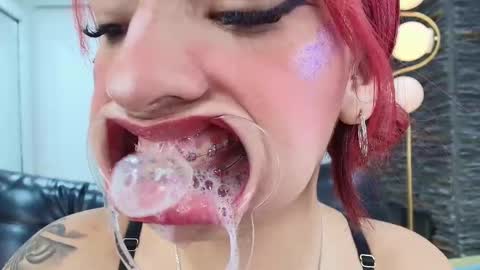 Abigail online show from December 2025 02:08:02 AM