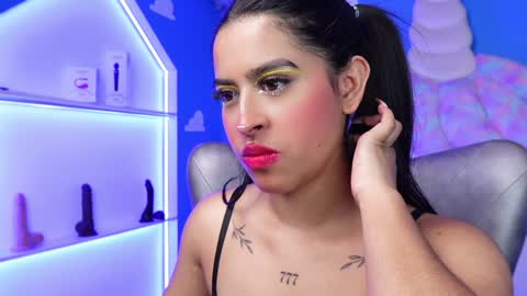 Anya online show from February 2025 11:01:02 AM