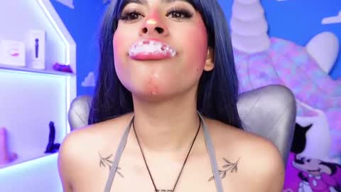 Anya online show from March 2025 11:06:02 AM