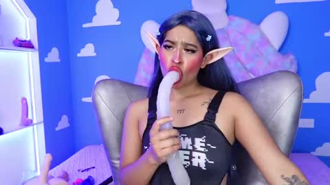 Anya online show from March 2025 11:06:02 AM