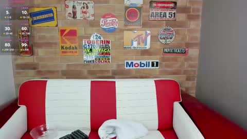 Lunna online show from February 2025 11:02:02 AM